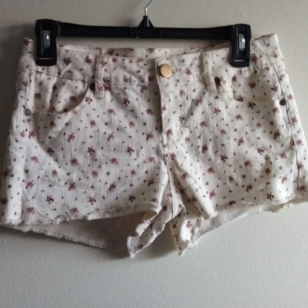 White Short Shorts